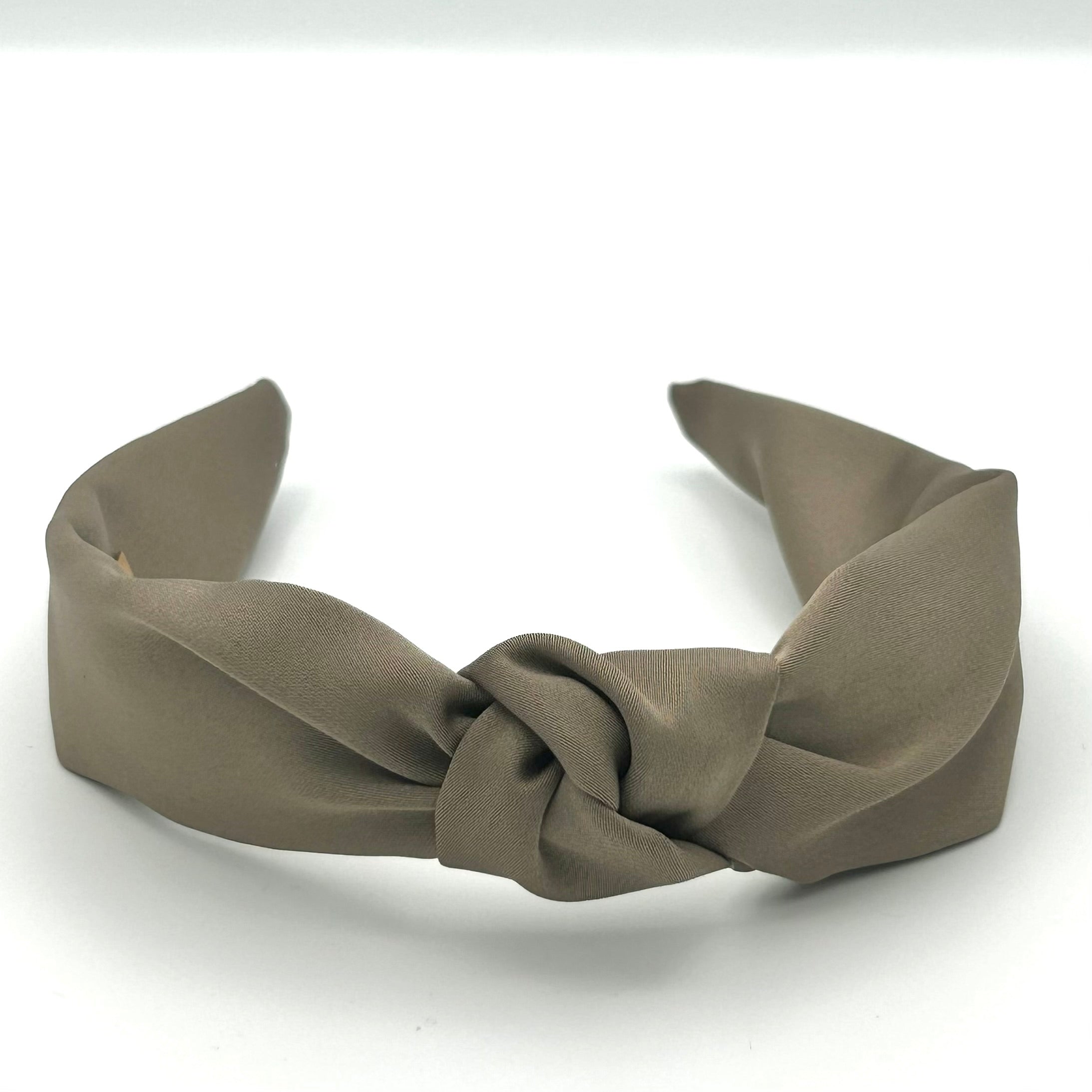 Rosalie - Braun Satin