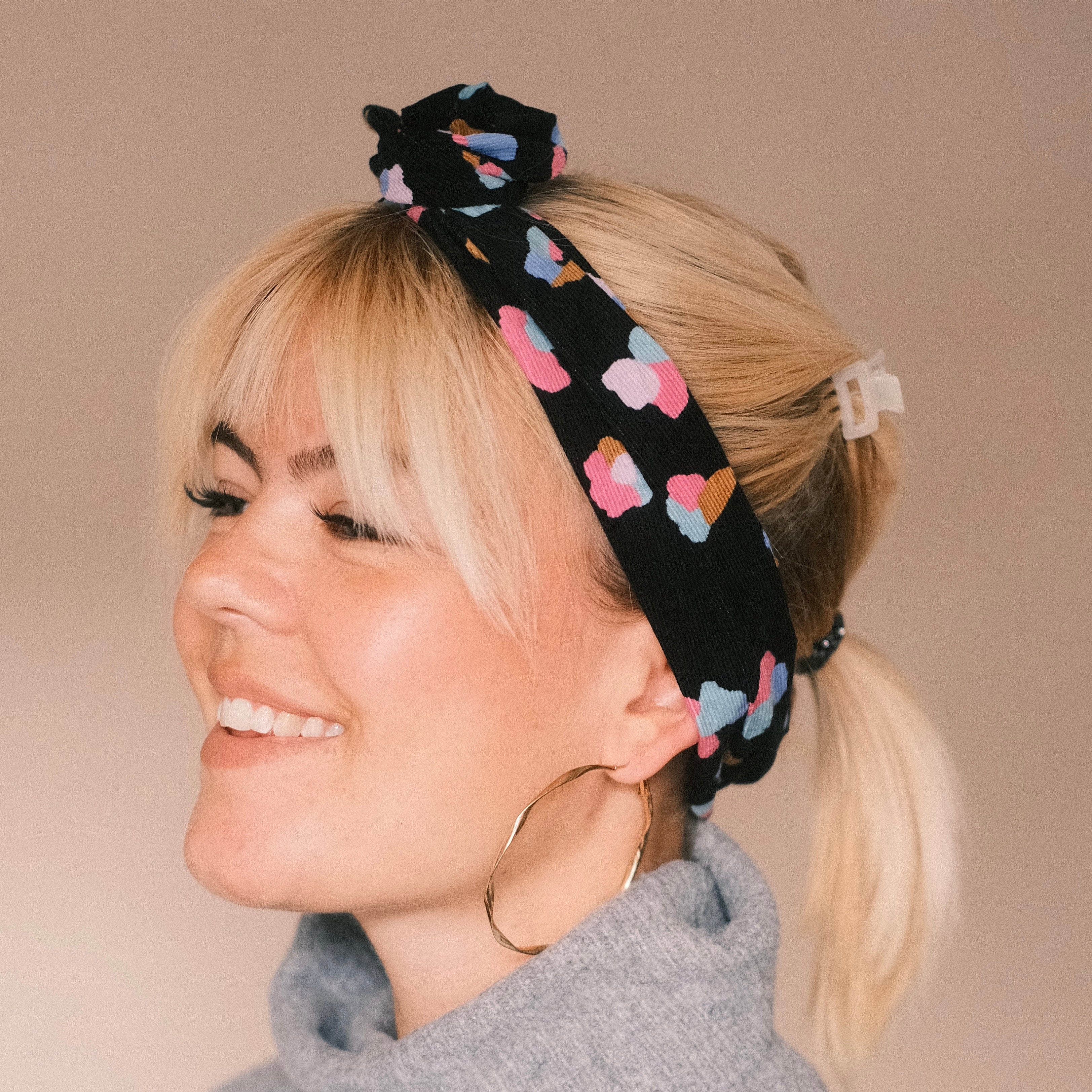 Drahthaarband - Cord Bunte Tupfen Schwarz