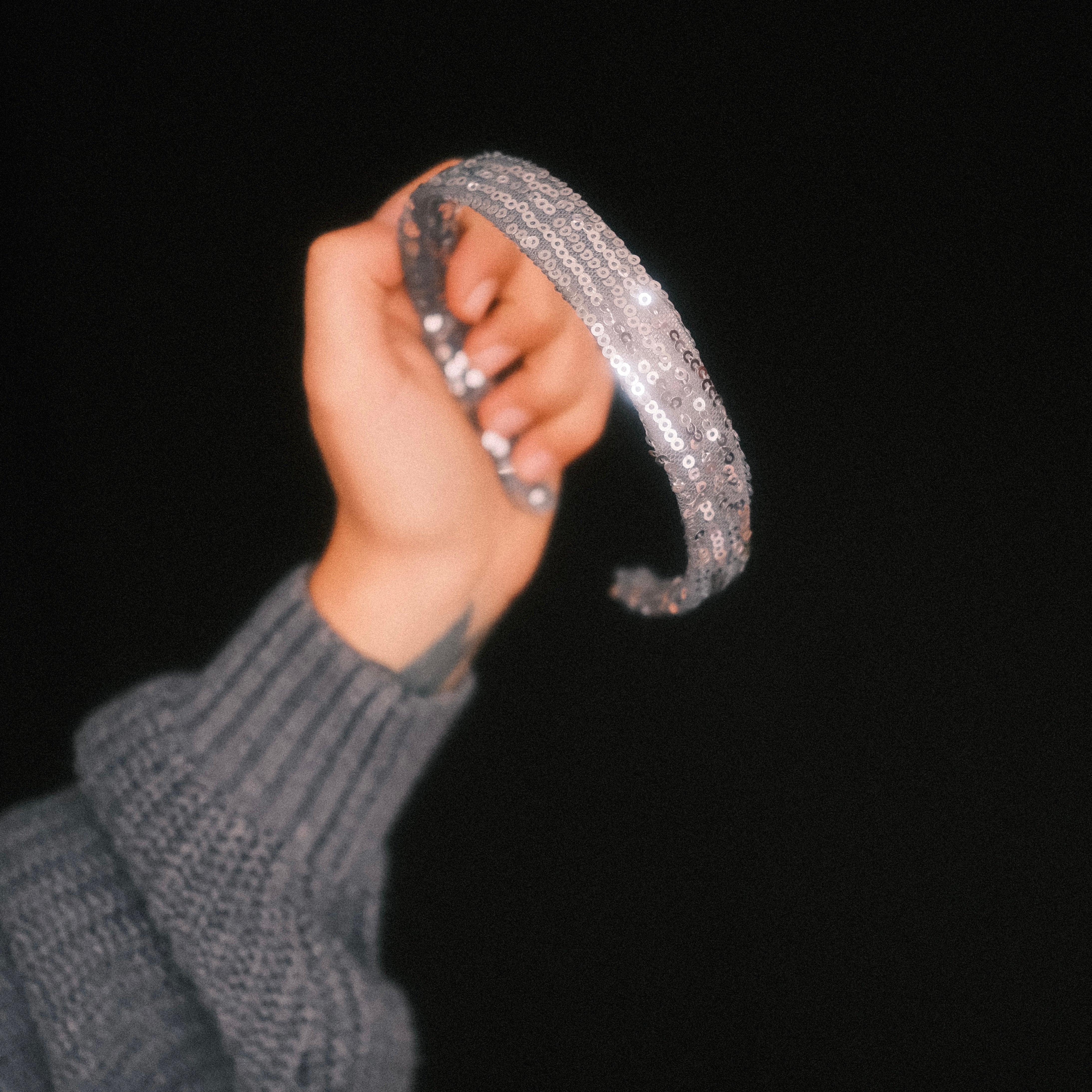 Anna - Pailletten Silberglanz