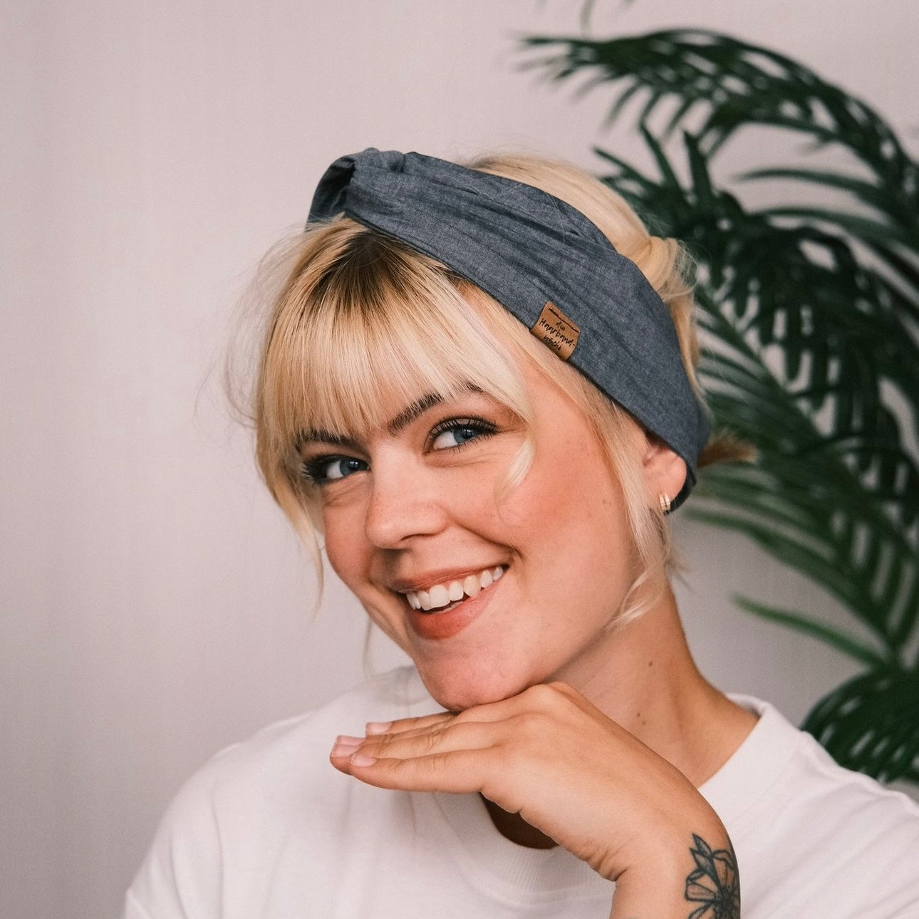 Drahthaarband Jeans Grau