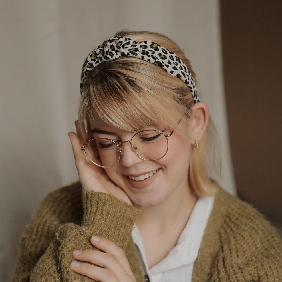Lilly - Leo Weiß