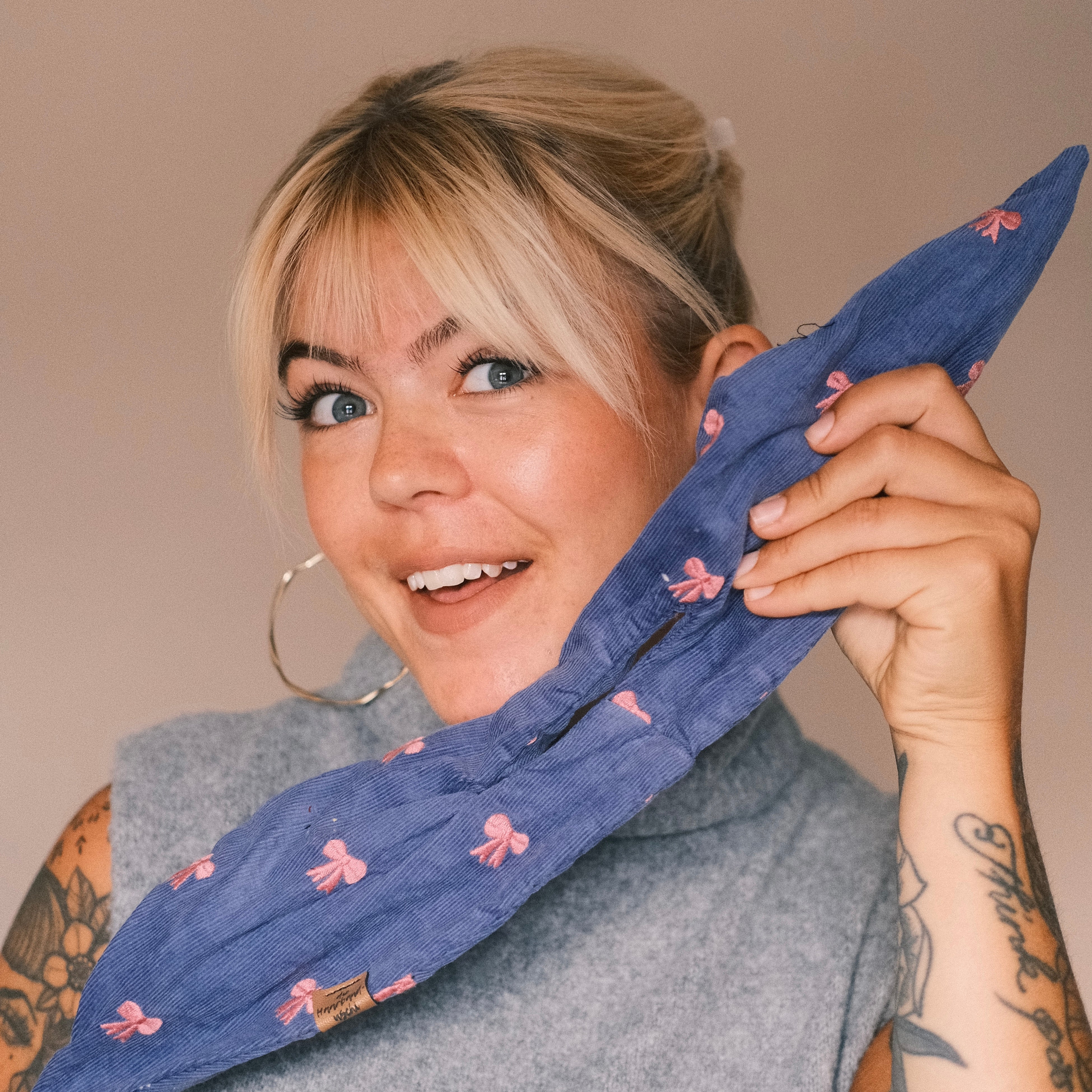 Dutti -Feincord Schleife Blau