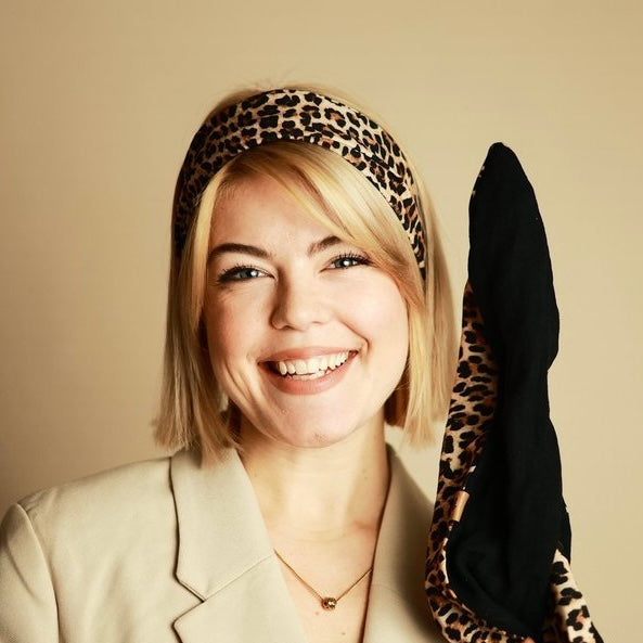 Drahthaarband 2 Seiten Leo Schwarz