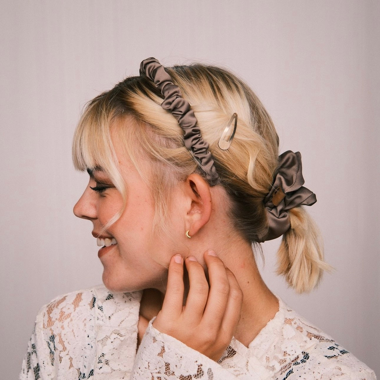 Scrunchie Satin Braun