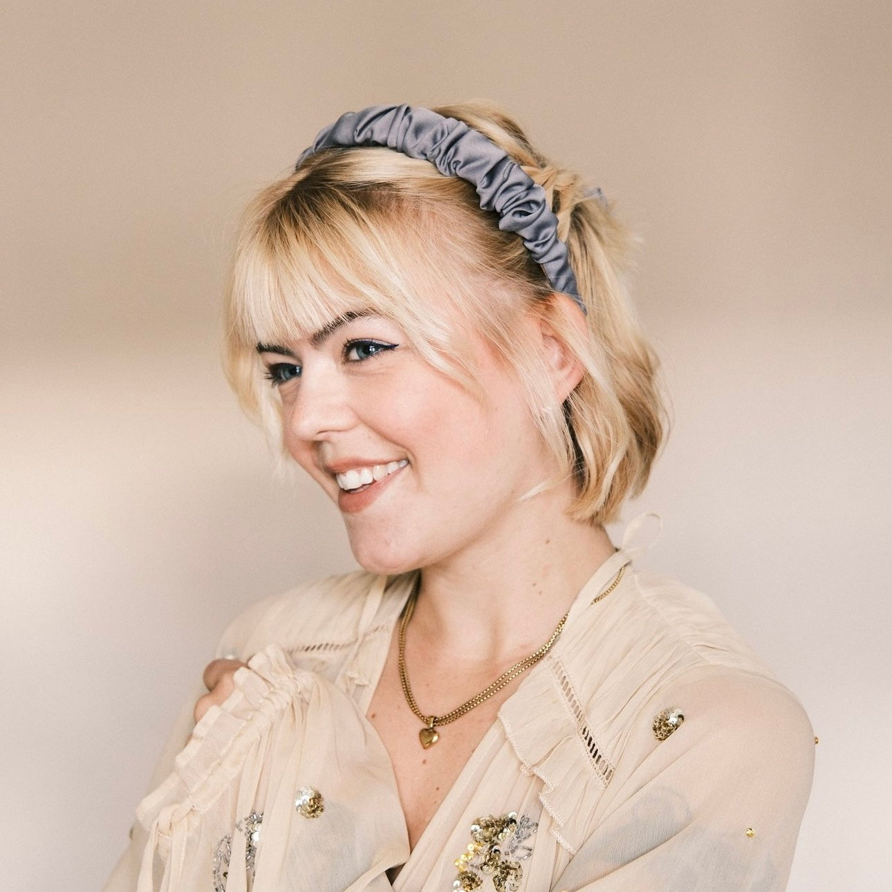 Ronja - Wedding Satin Grau