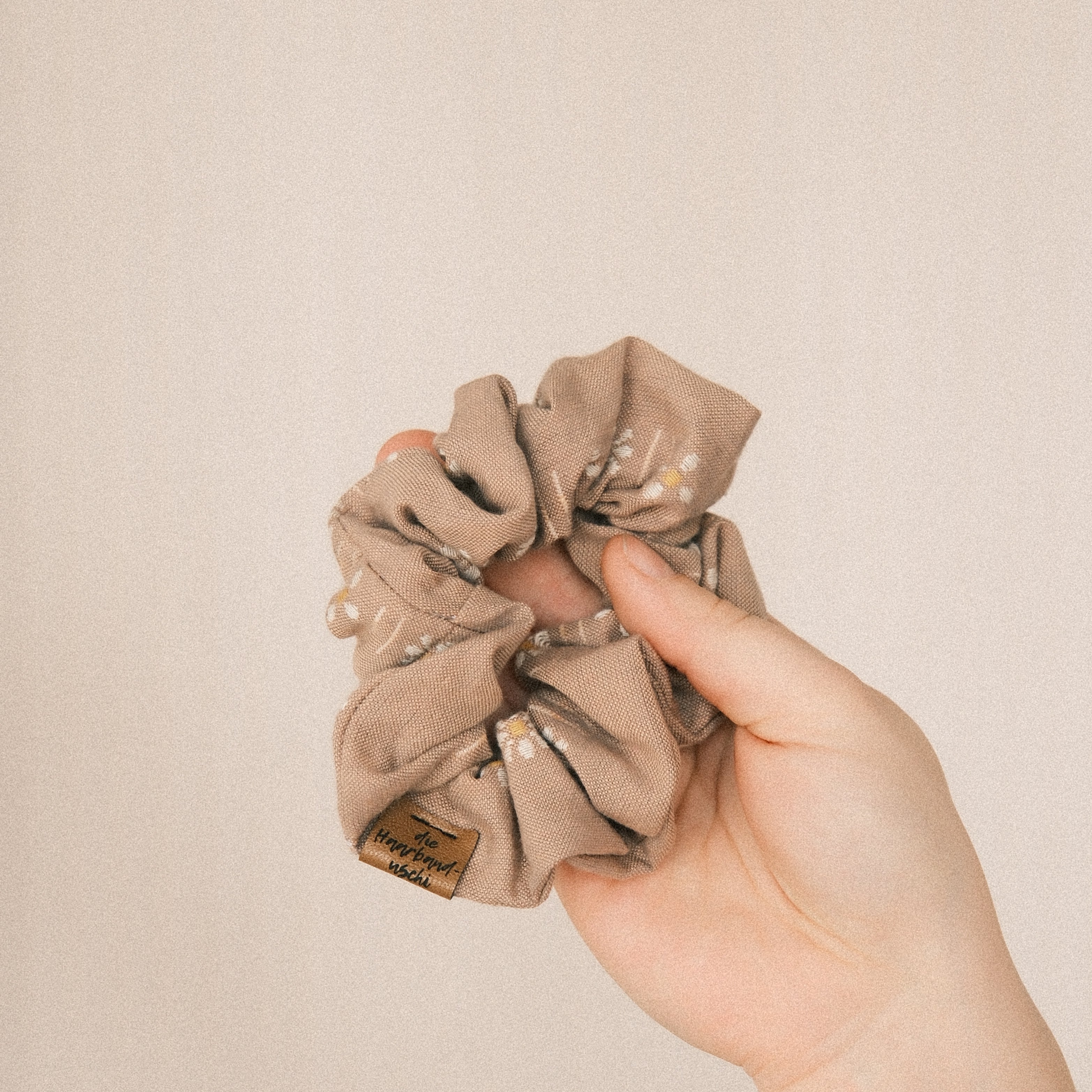Scrunchie - Blümchen Taupe