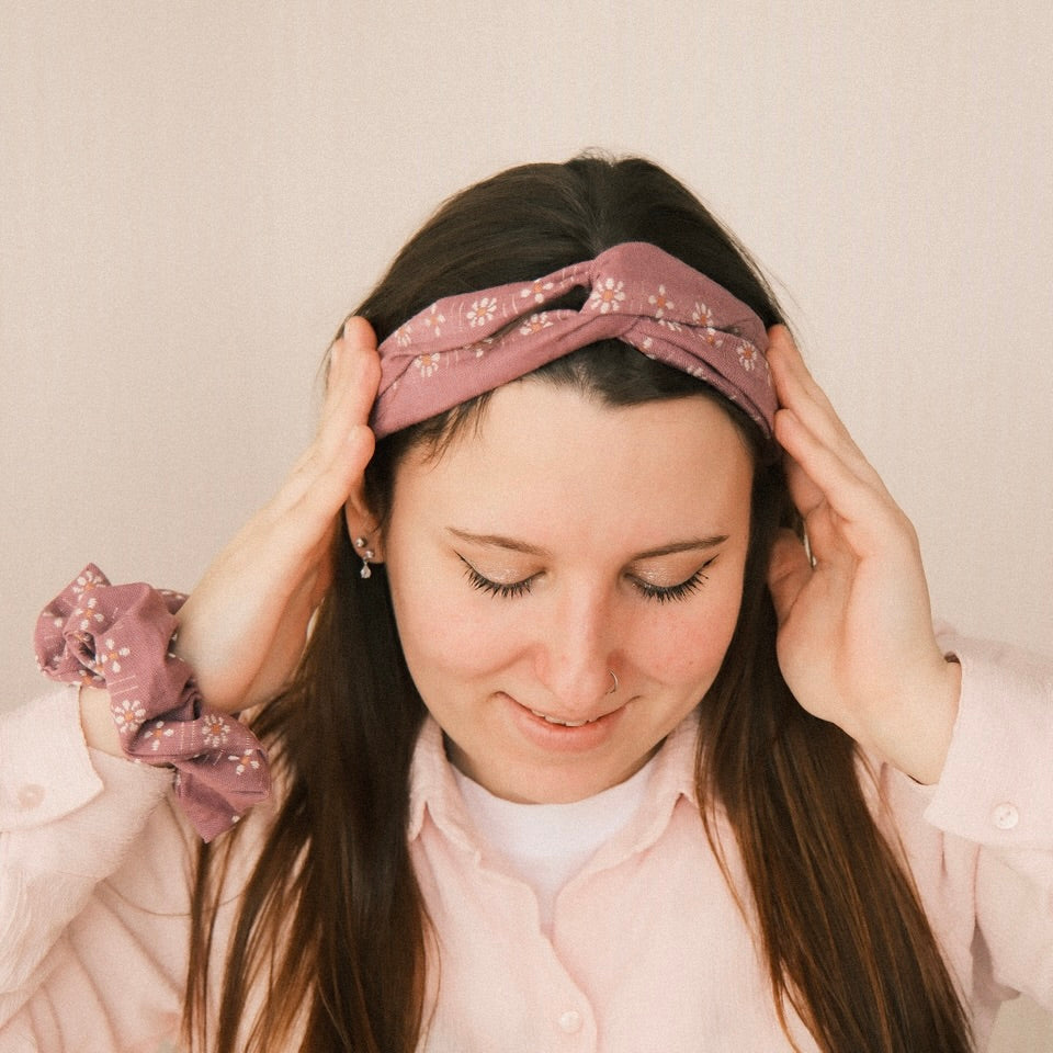 Drahthaarband schmal - Blümchen Lila