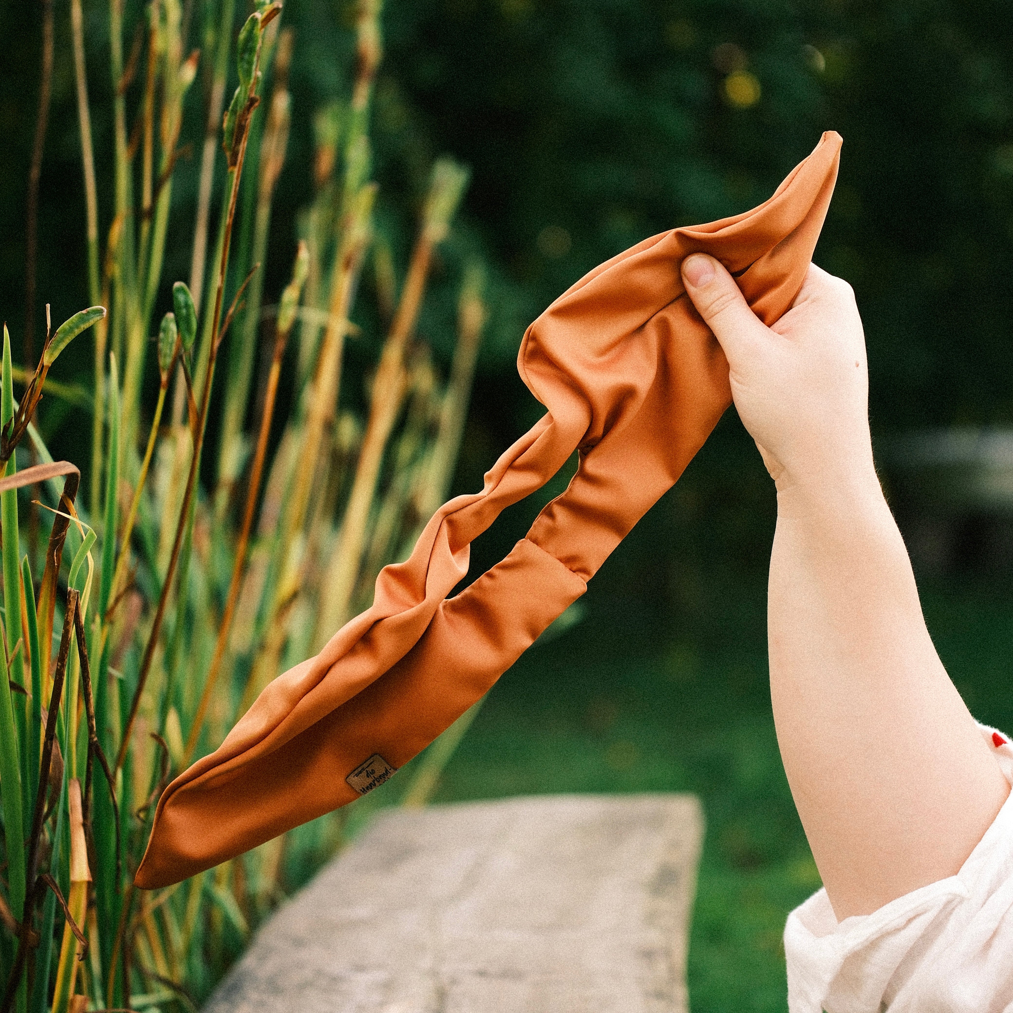 Dutti - Satin Golden Safran