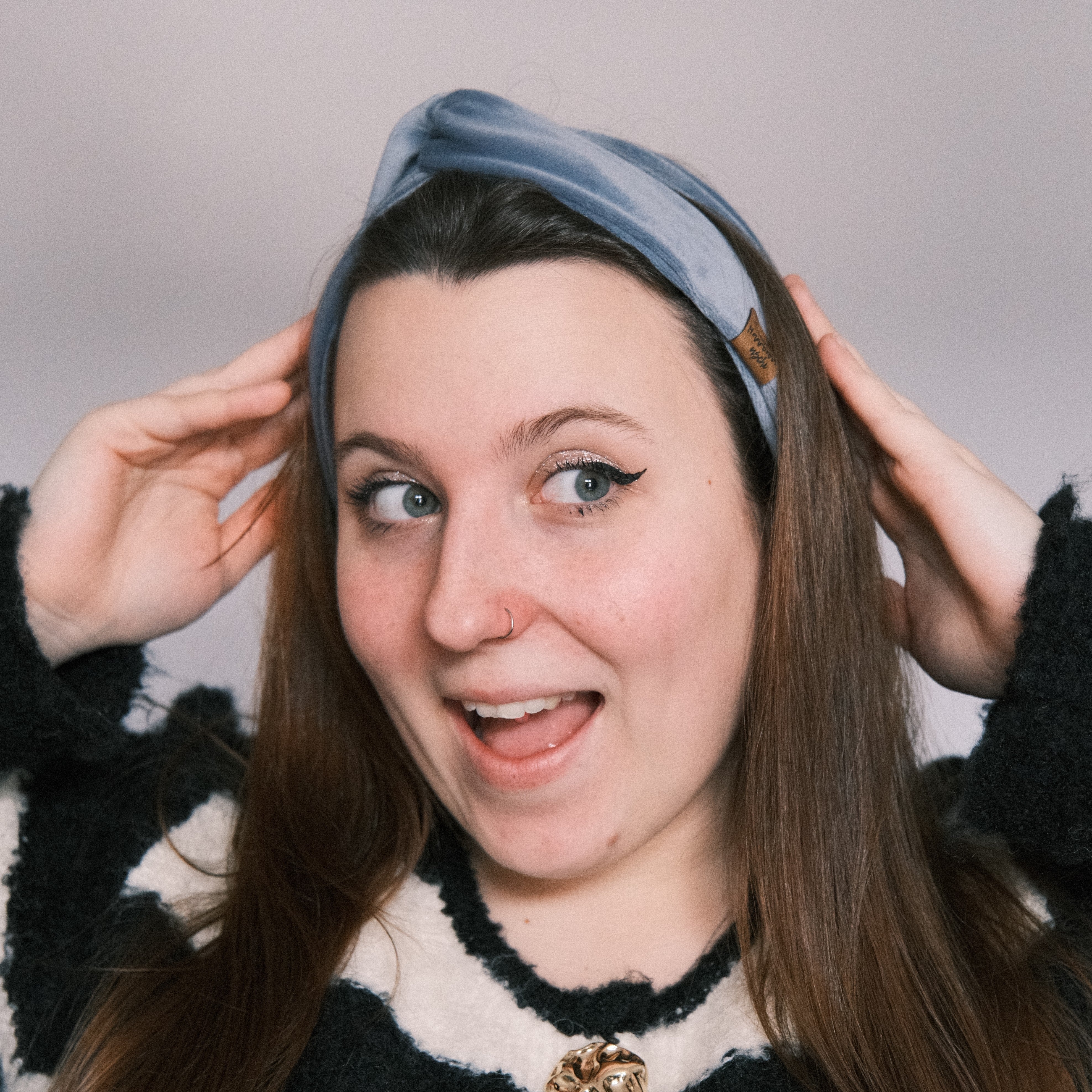 Drahthaarband schmal - Samt Eisblau