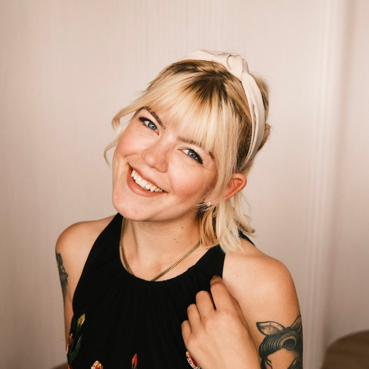 Rosalie - beige Satin