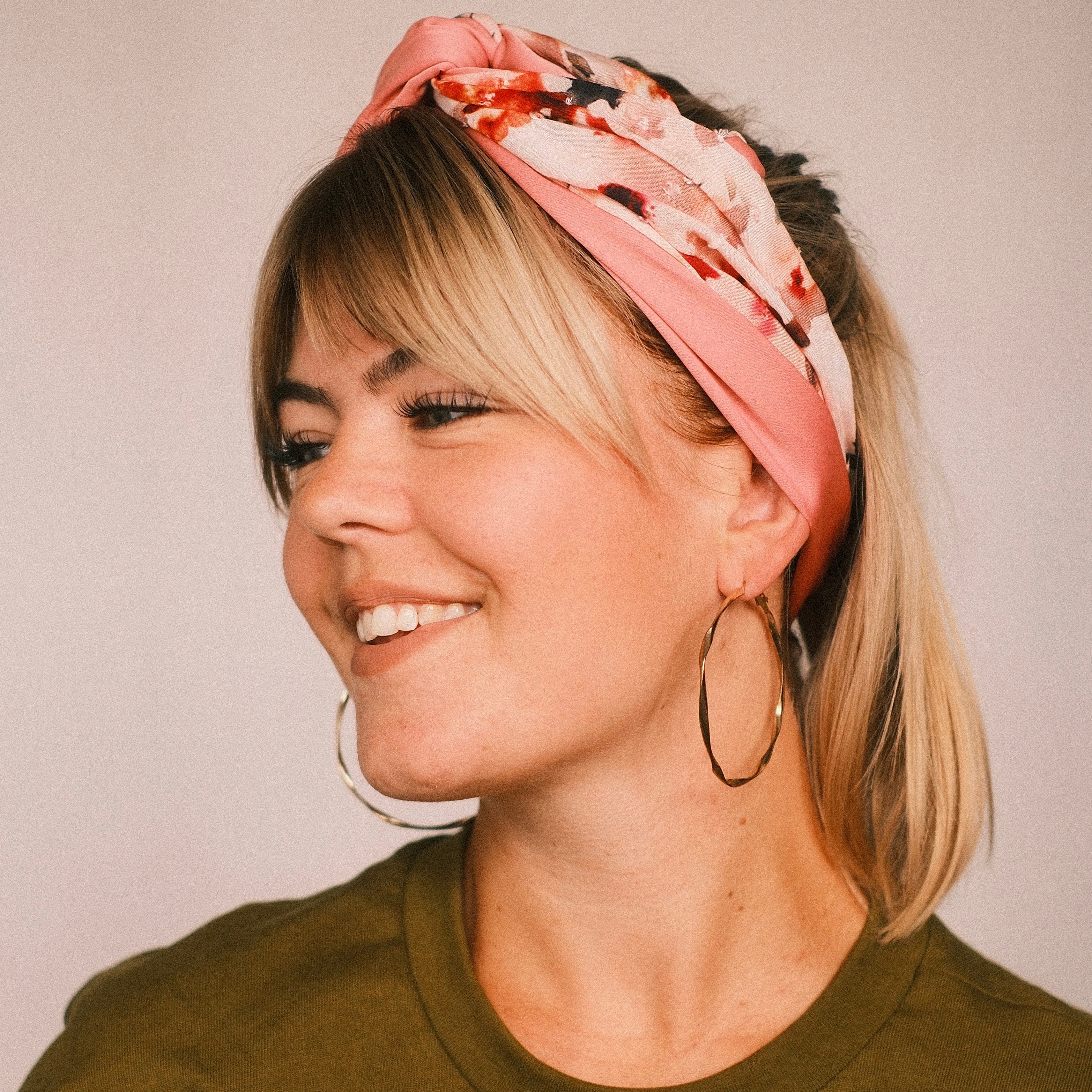 Drahthaarband 2 Seiten - Blumen/apricot