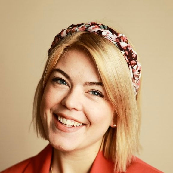 Elisabeth - Burgundy Bloom