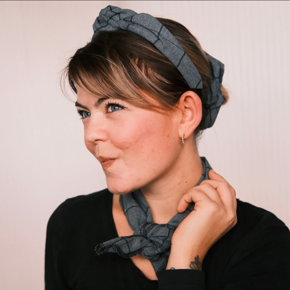 Leyla - XOXO Grau/Schwarz