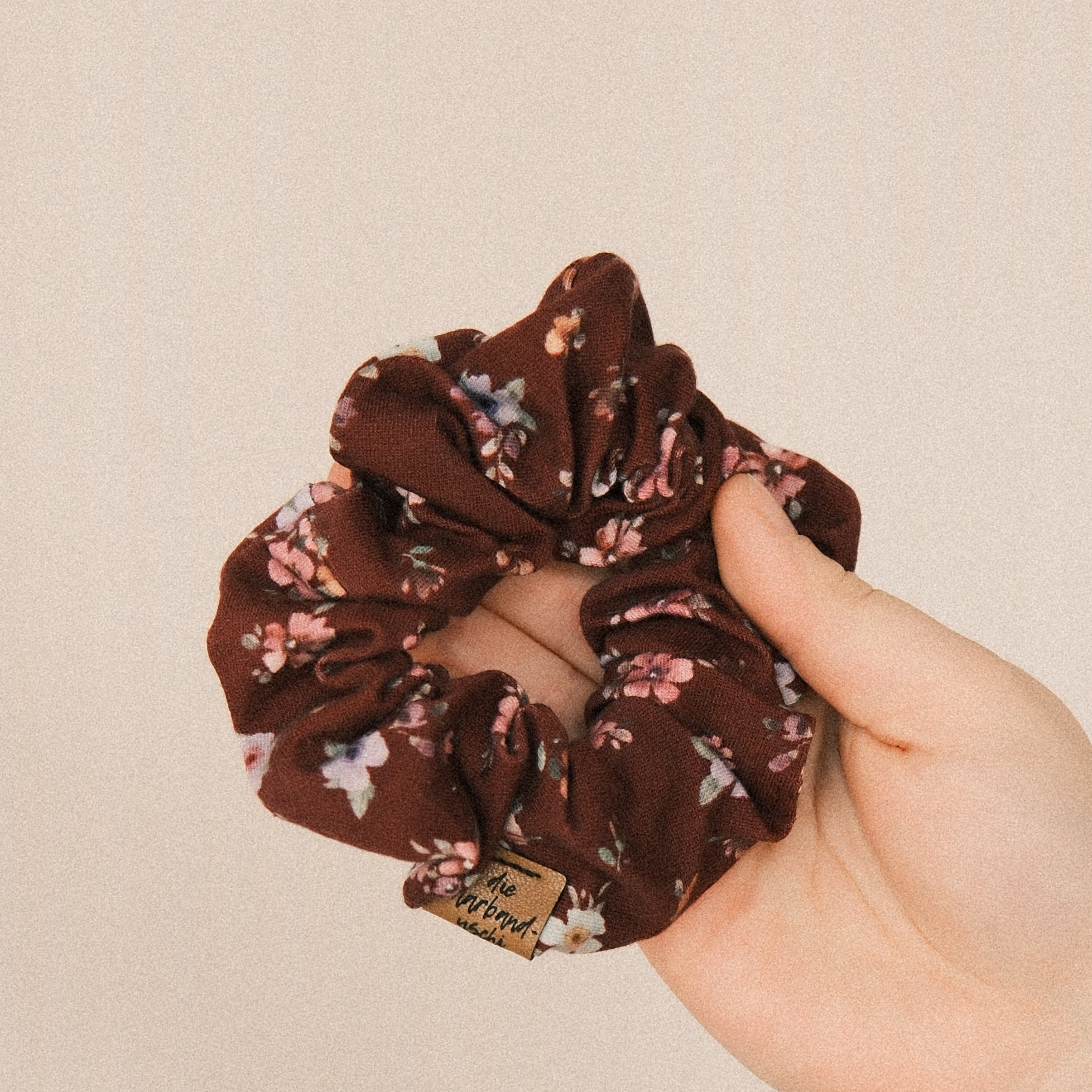 Scrunchie - Cottage Flower Berry