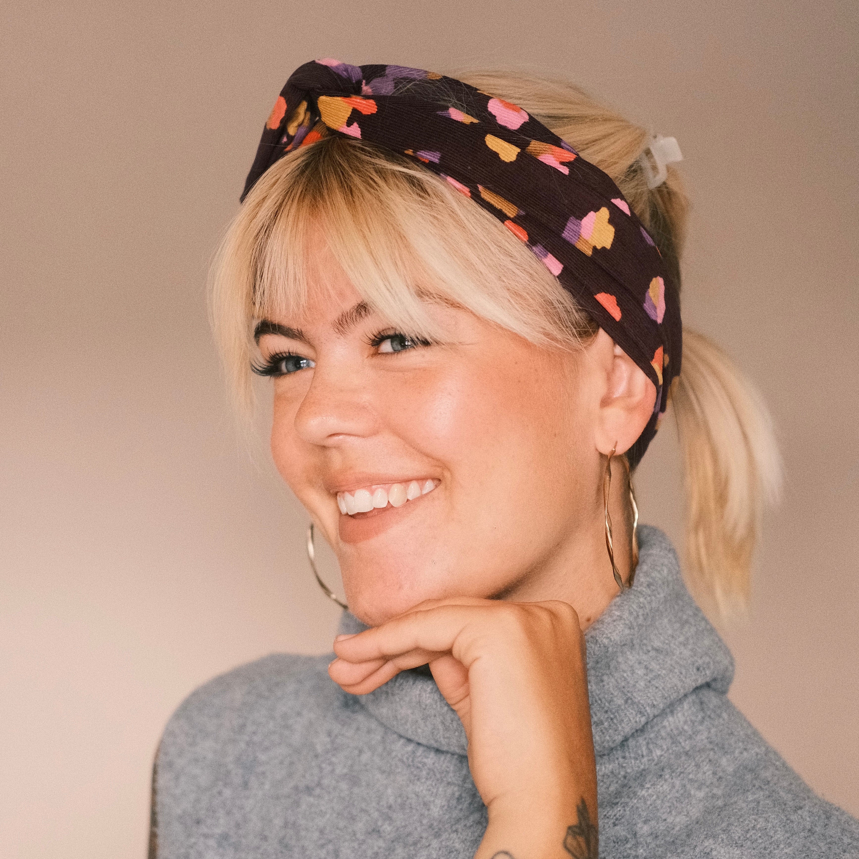 Drahthaarband - Cord Bunte Tupfen