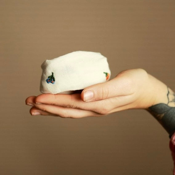 Drahthaarband Blümchen Creme