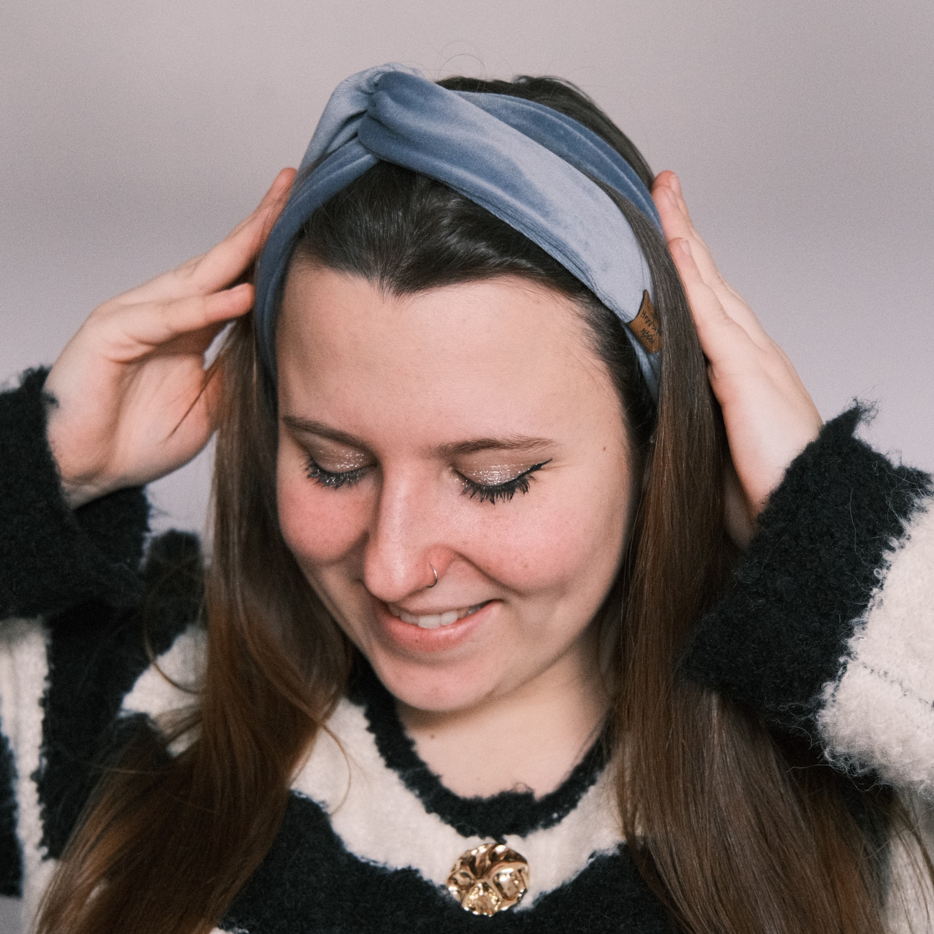 Drahthaarband schmal - Samt Eisblau