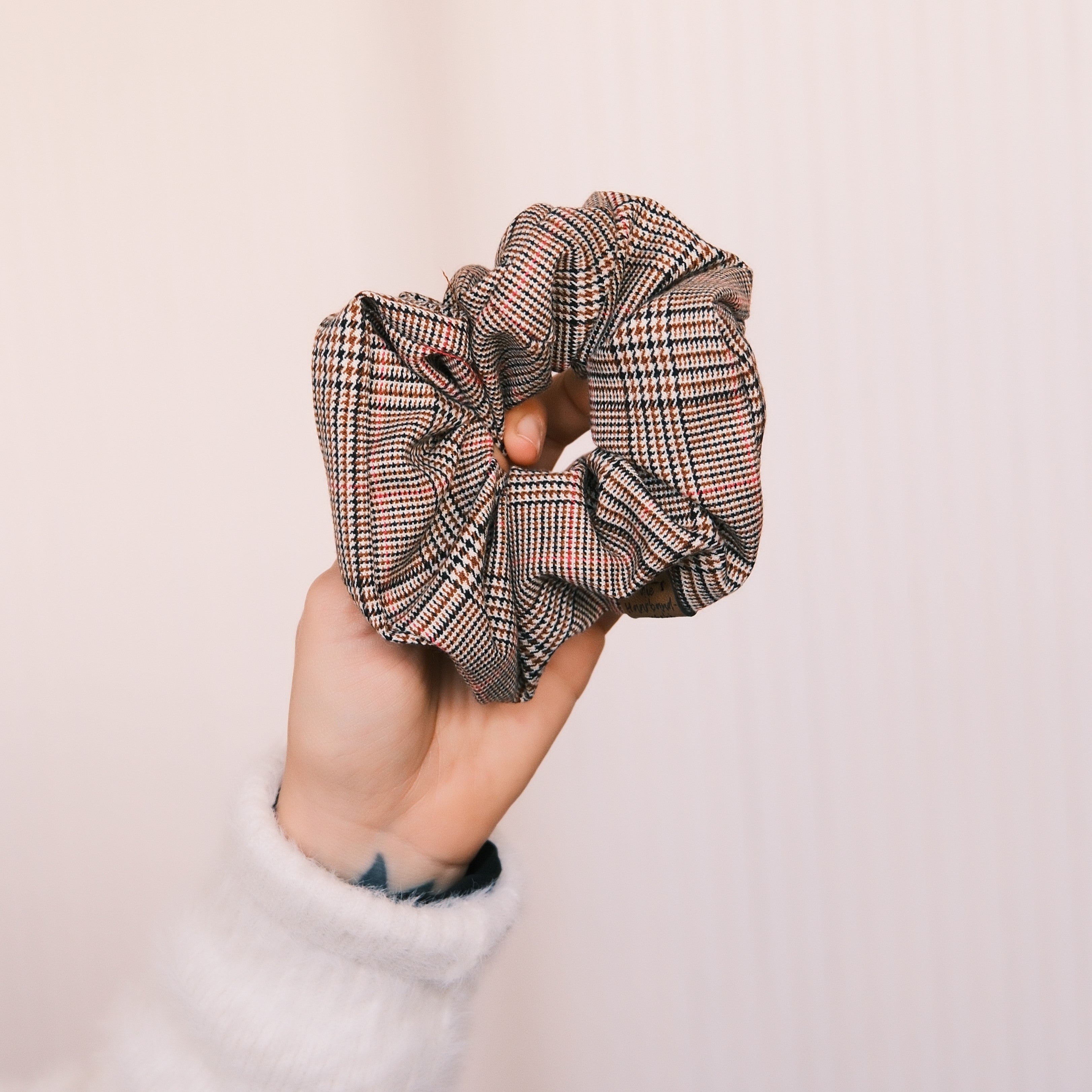 Big Scrunchie - Classic Noel