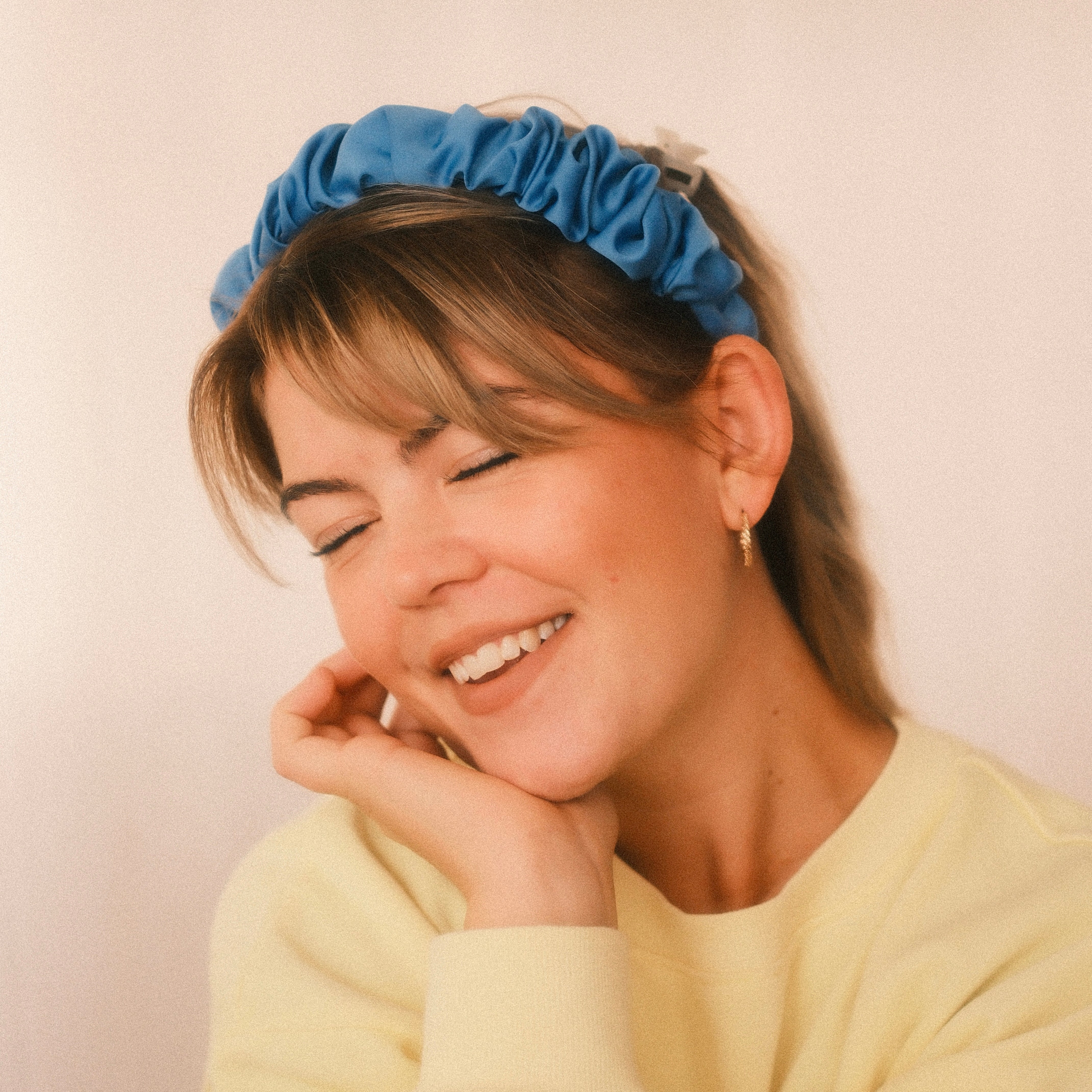 Ronja - Satin Mittelblau