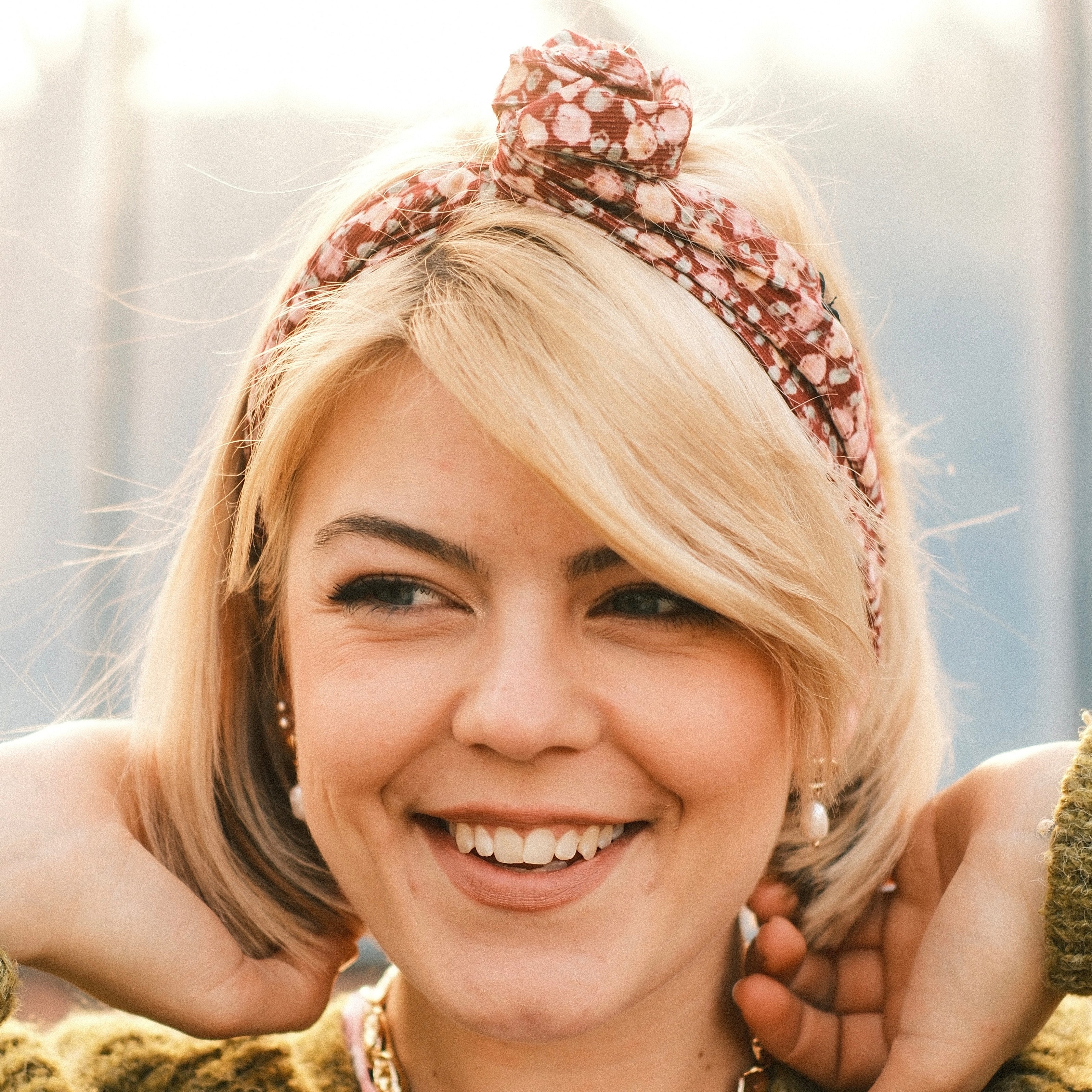 Drahthaarband - Cord Blumen Rot