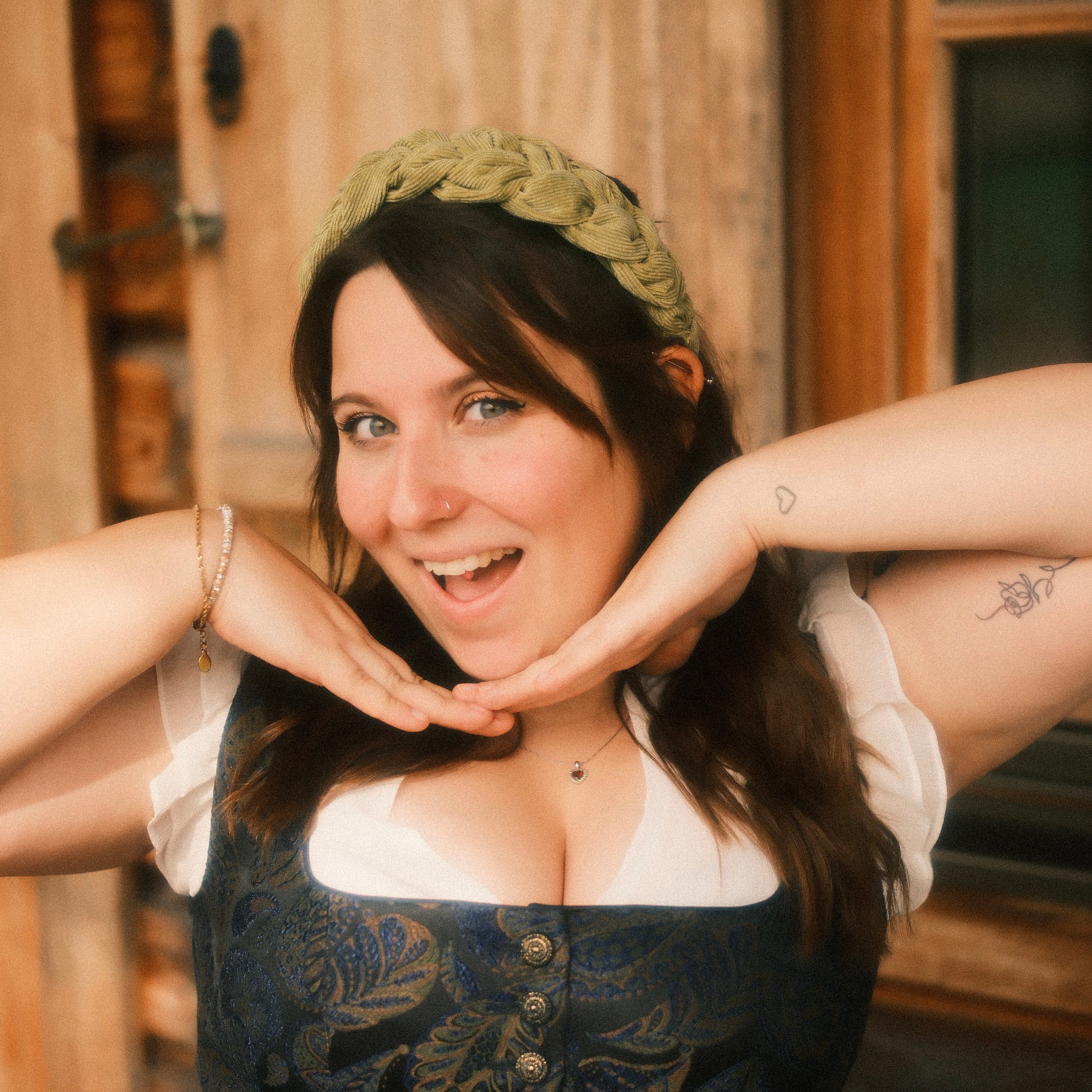 Hedda in breit  - Grün