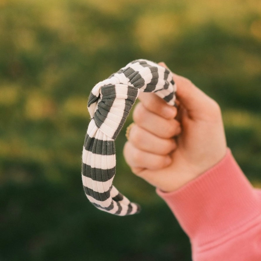 Lilly - gestreift Grün