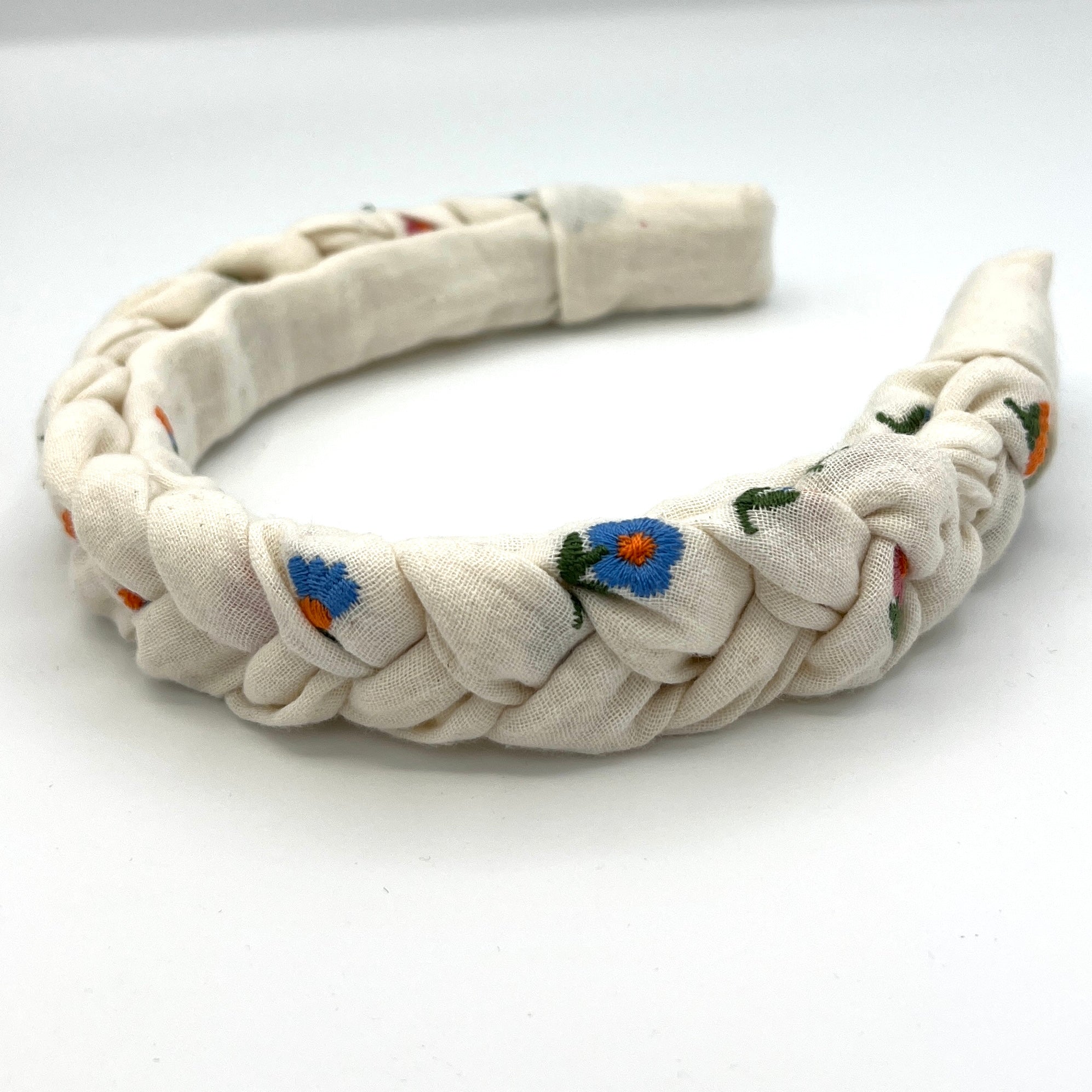 Carlotta - Blümchen Creme