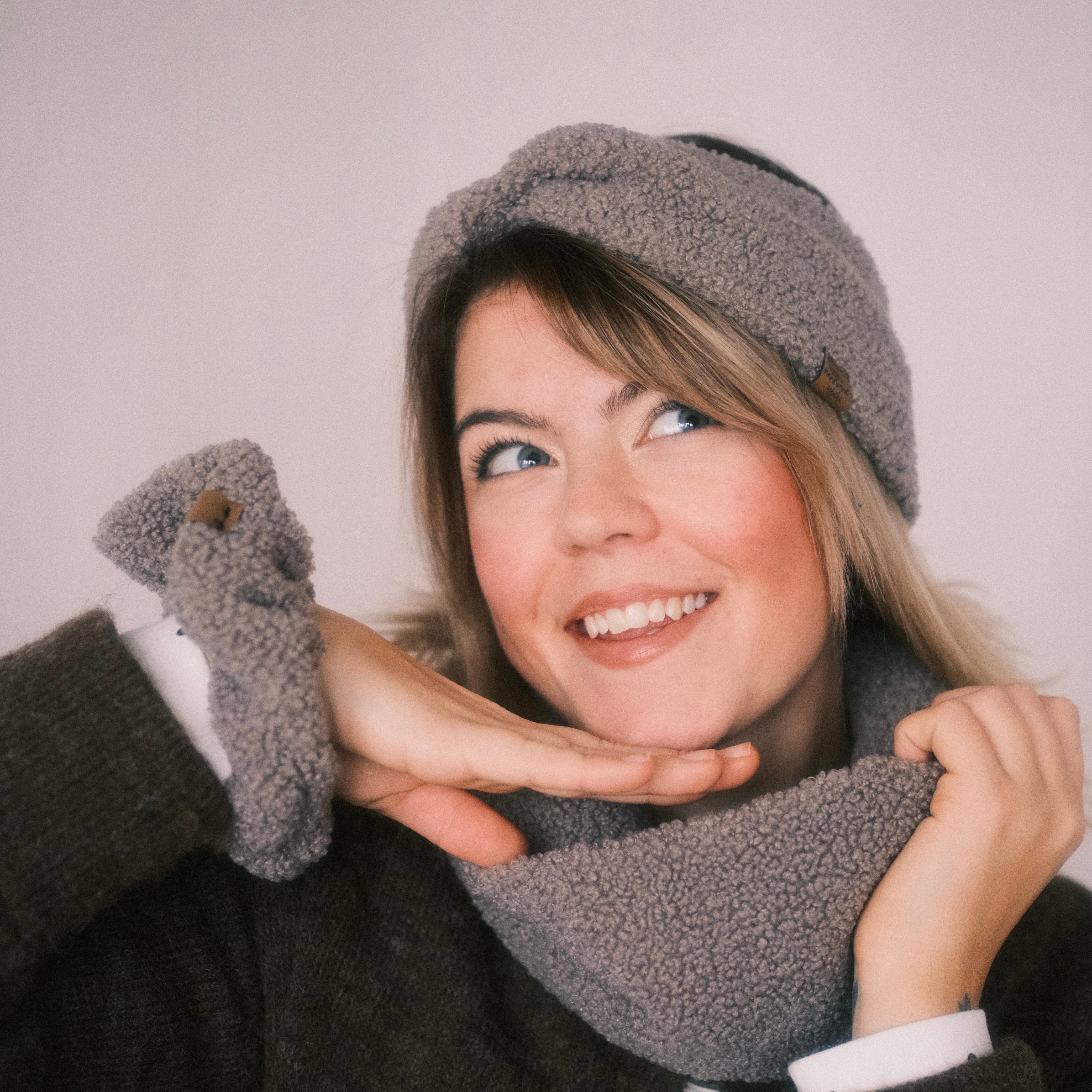 Scrunchie Teddy Salbei Grau