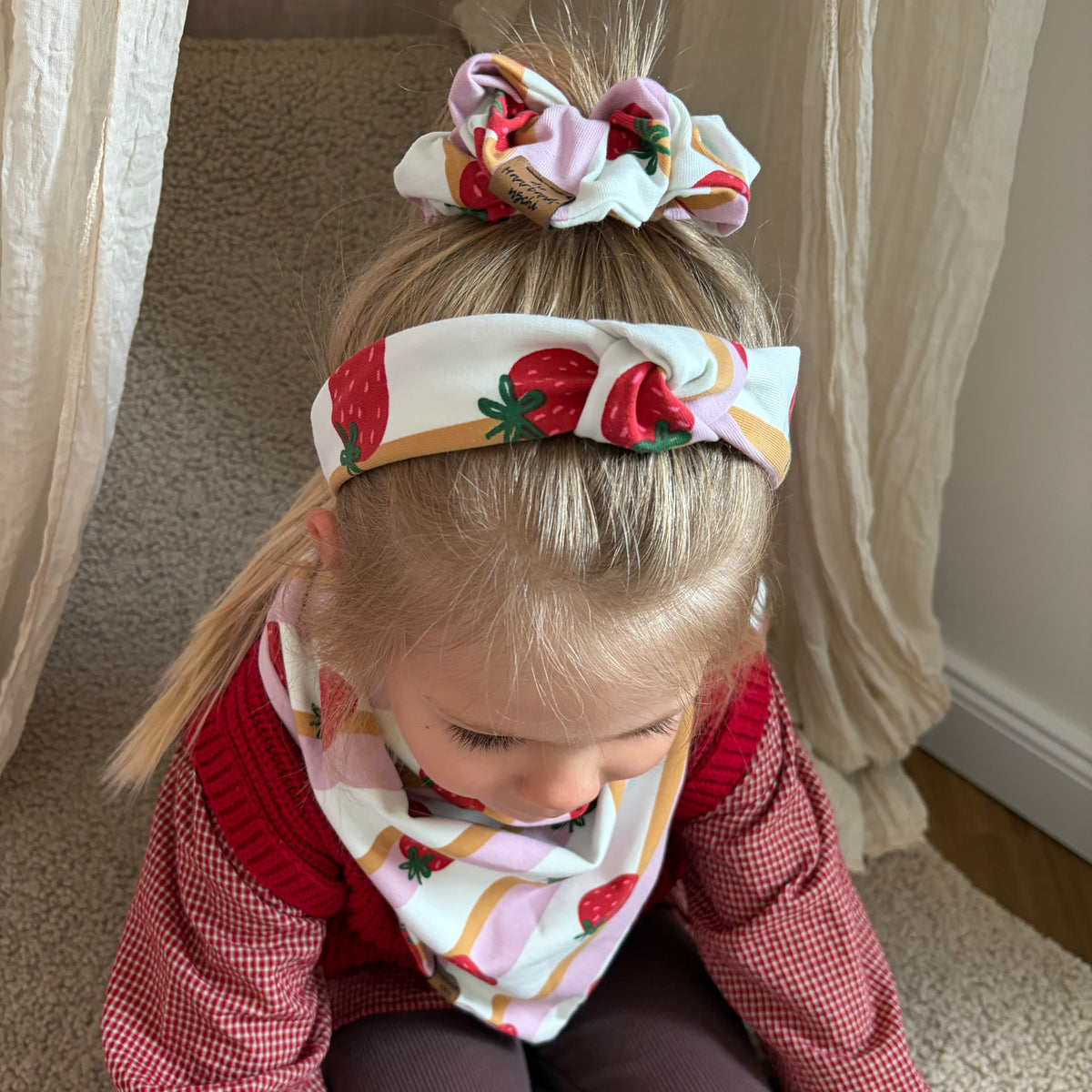 Scrunchie – Erdbeere Streifen