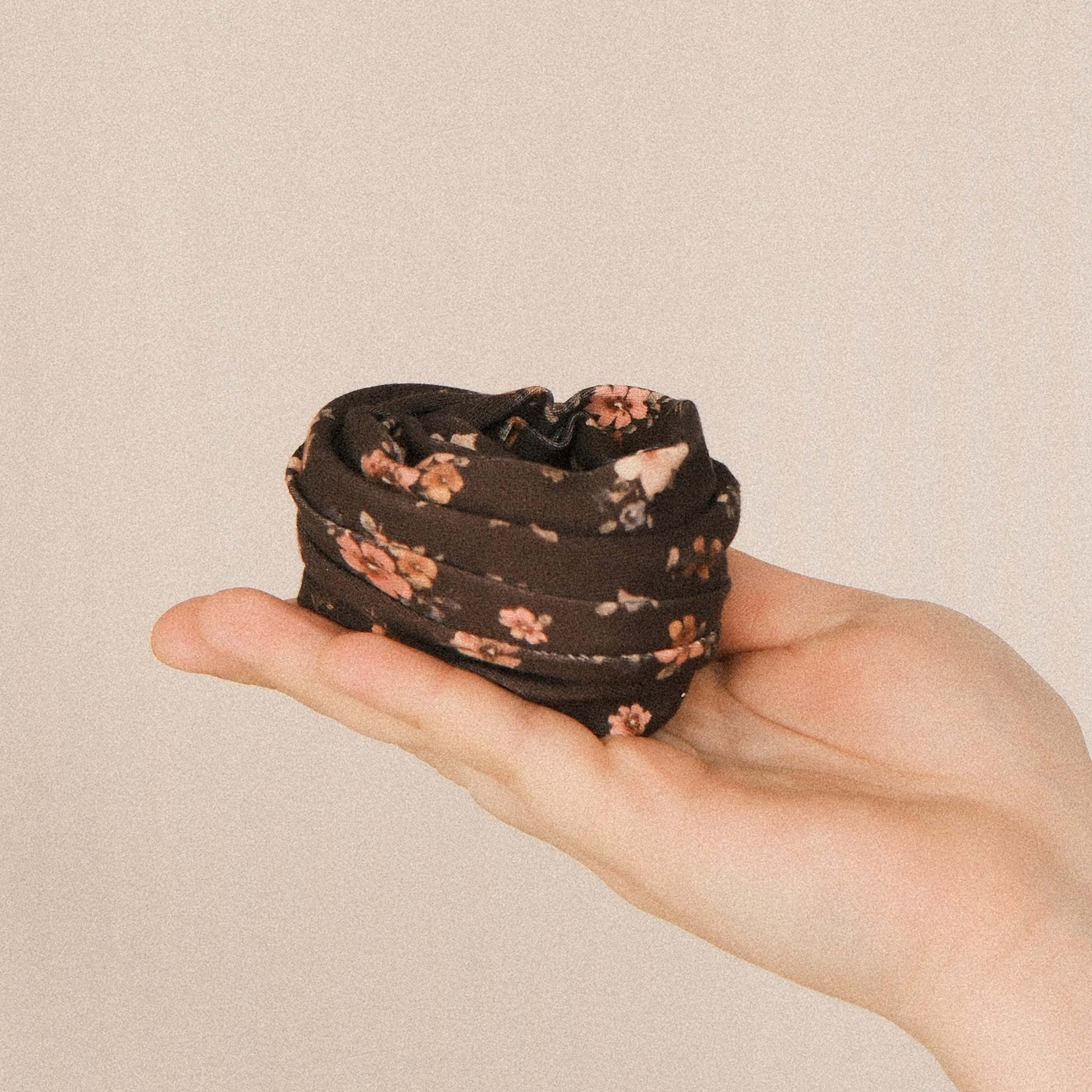 Drahthaarband schmal - Cottage Flower Mokka
