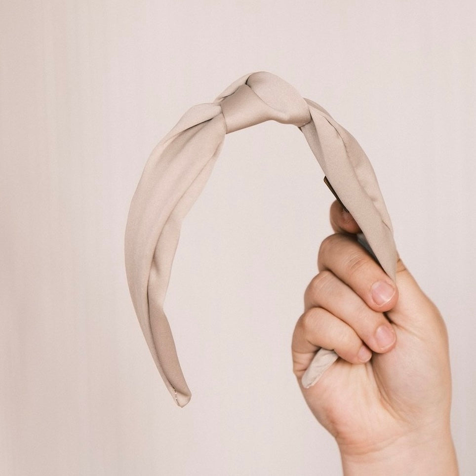 Rosalie - beige Satin