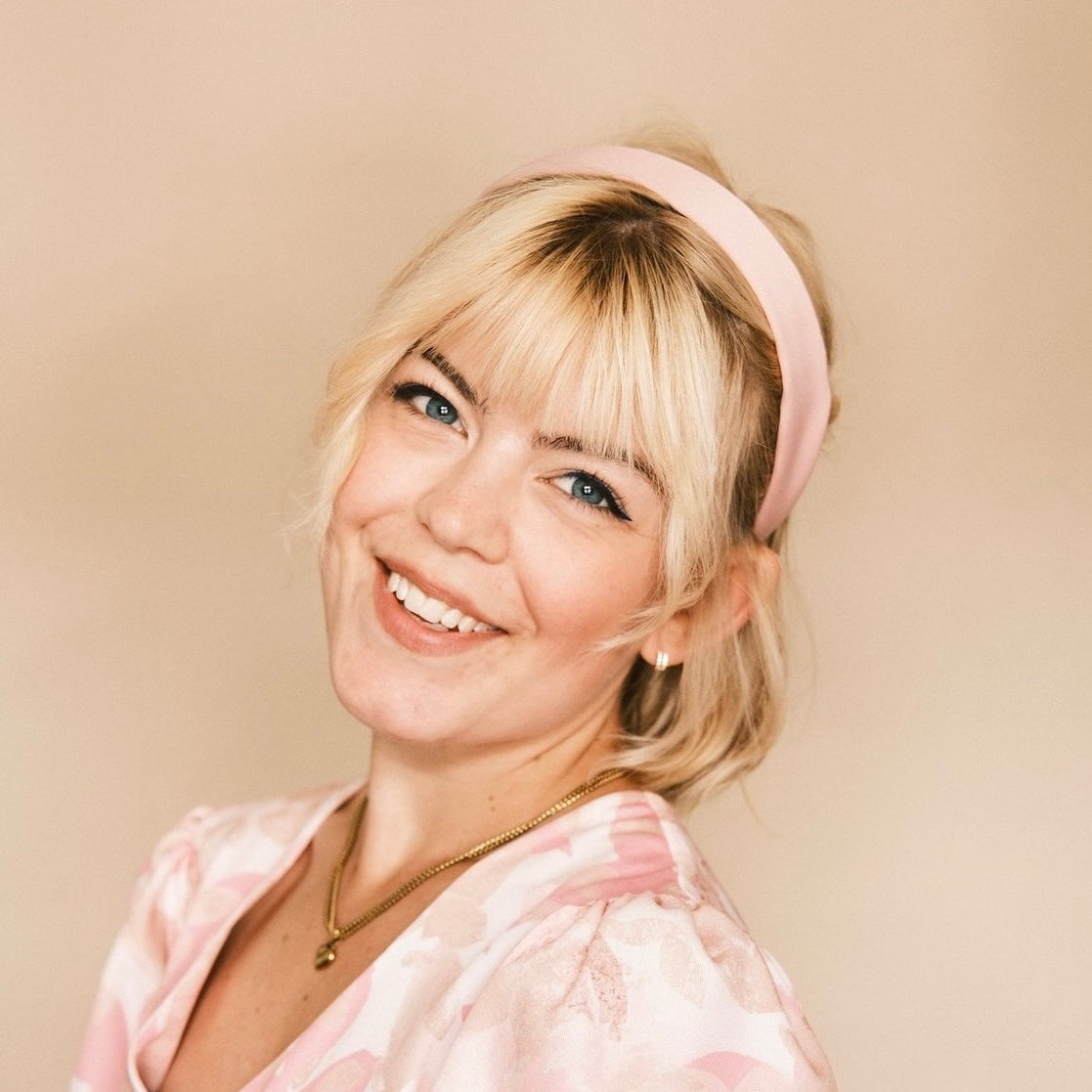 Anne Satin zart Rosa