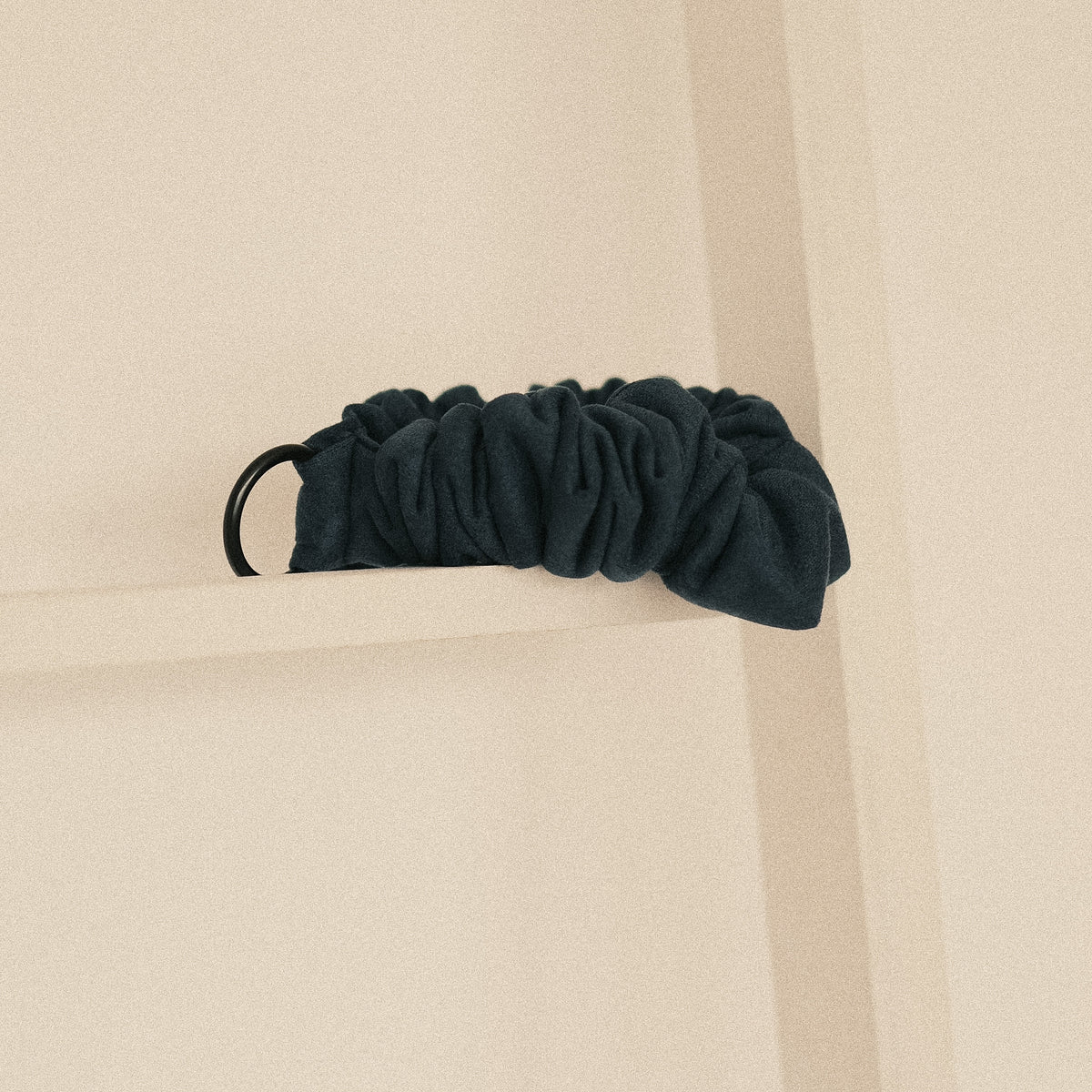 Handyscrunchie – Veganes Wildleder Dunkelblau